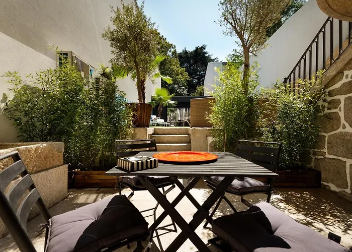 Maison Cabral